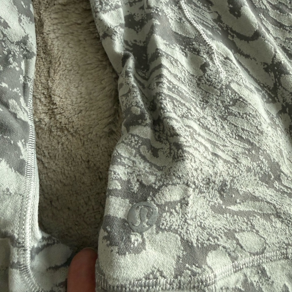 Lululemon Pull Over - image 3